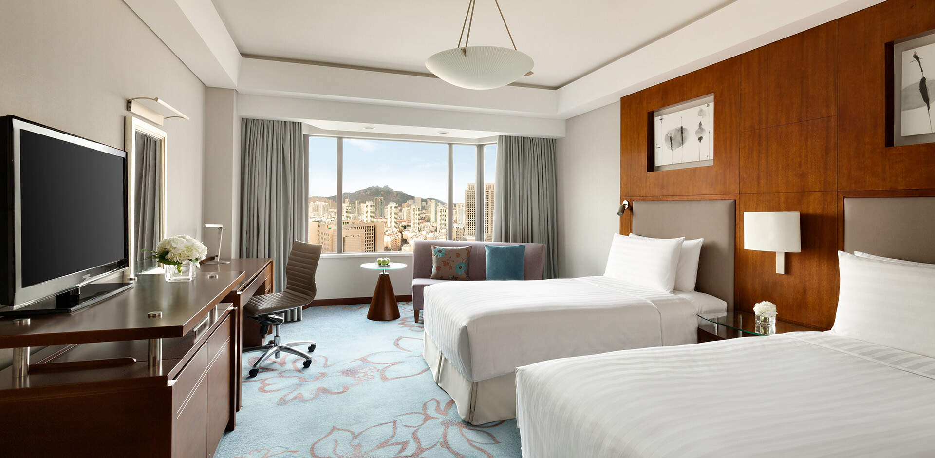 Ryann's Bedroom Layout Design Agony: Can An Adult Bedroom Have A Bed In The  Corner? - Emily Henderson, image size:1920x940