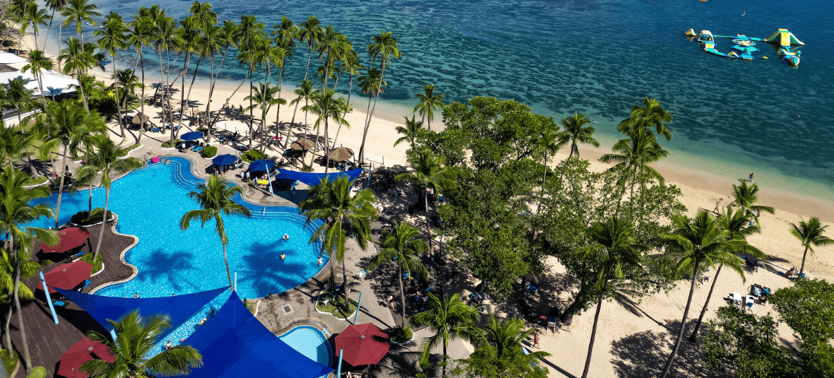 Love Fiji: Breakfast, Lunch, Dinner & Airport Transfer