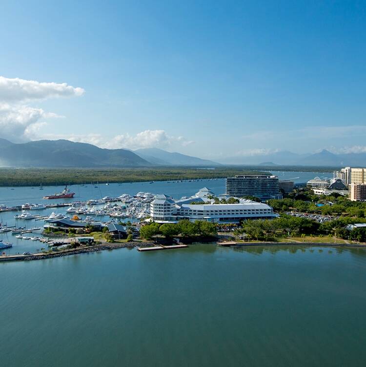 シャングリ ラ ホテル ザ マリーナ ケアンズ ケアンズ ケアンズの五つ星ホテル