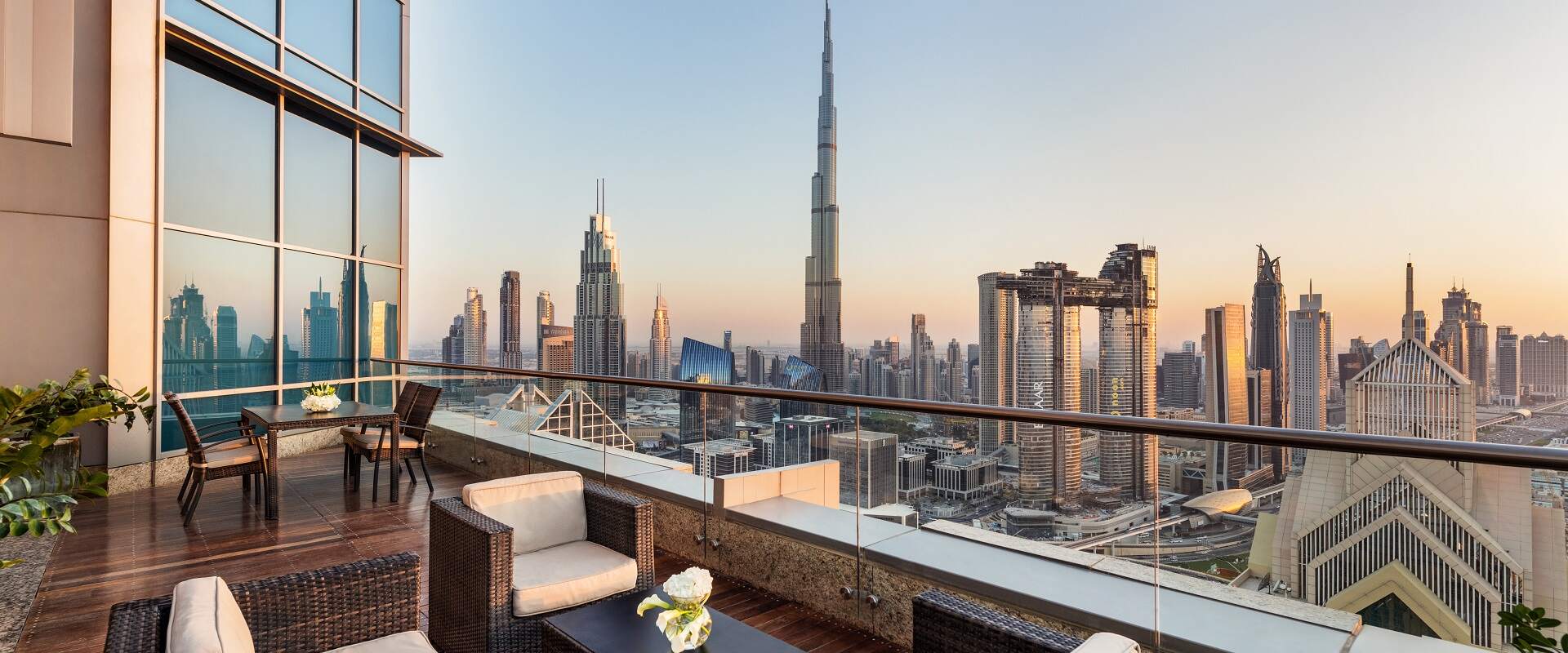 Luxury Hotel In Dubai Shangri La Hotel Dubai