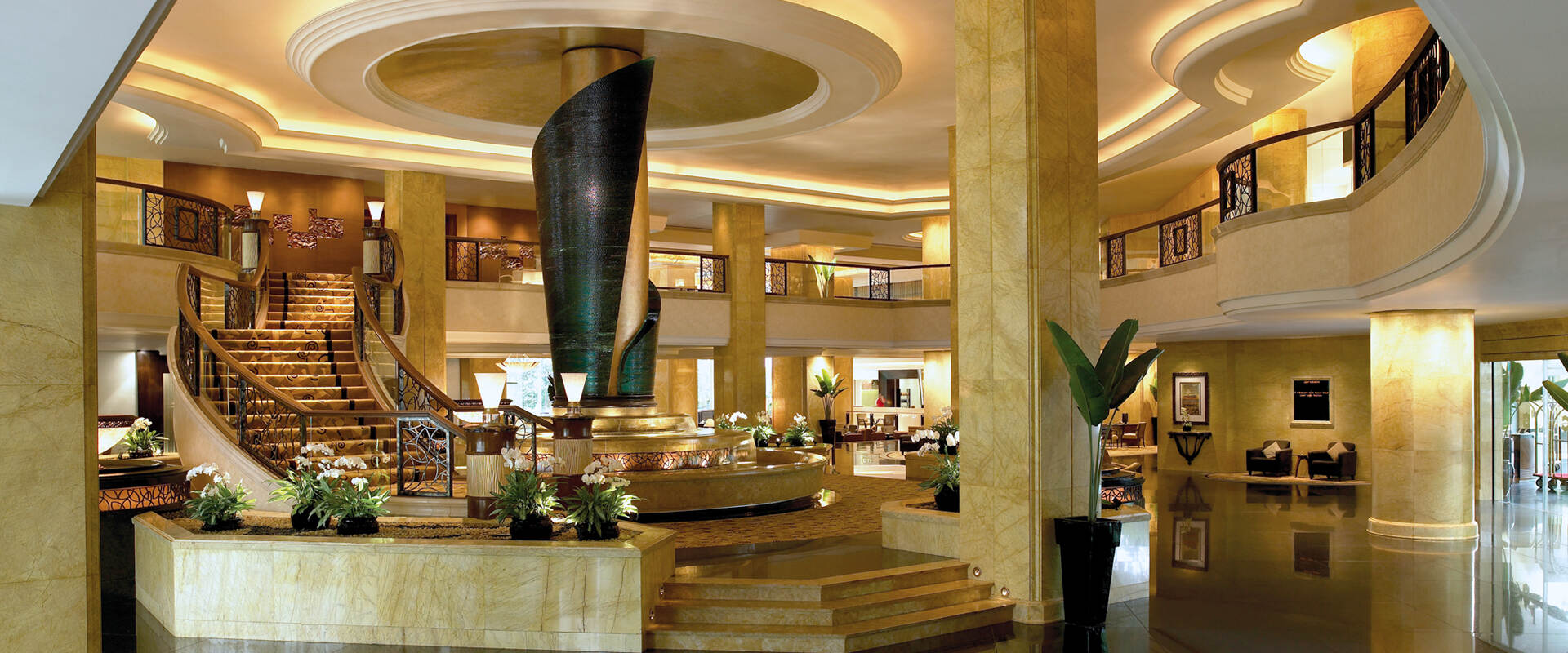 Luxury Hotel In Kuala Lumpur Shangri La Hotel Kuala Lumpur