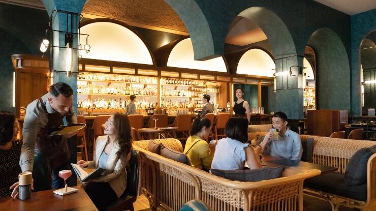 15% savings on total bill at the hotel’s restaurants and bars