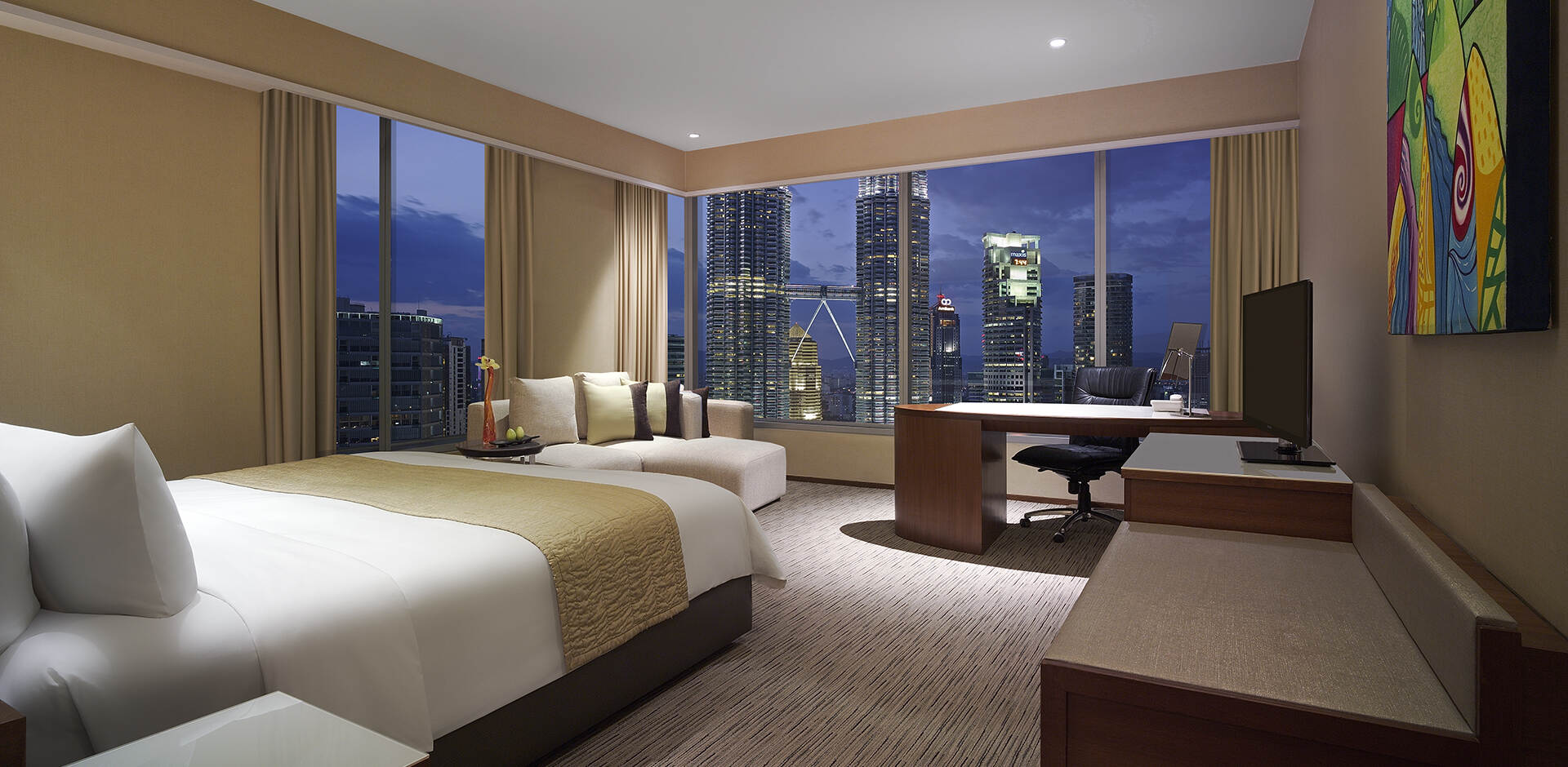 Traders Club Executive Twin Towers View Room - Booking | Traders Hotel,  Kuala Lumpur