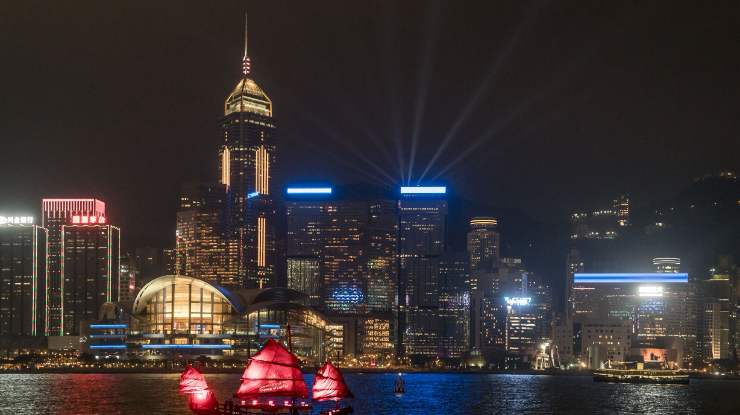 Experience city night tour from Open Bus Route HK1